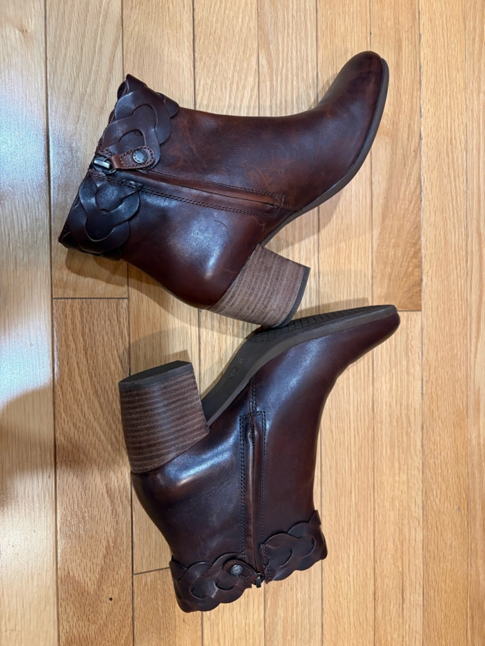 Geox Rich Brown Leather Ankle Booties with Decorative Braiding, 37 - Picture 6 of 12